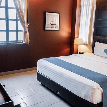 Triple Seven Bed & Breakfast Bandung Eksteriør billede
