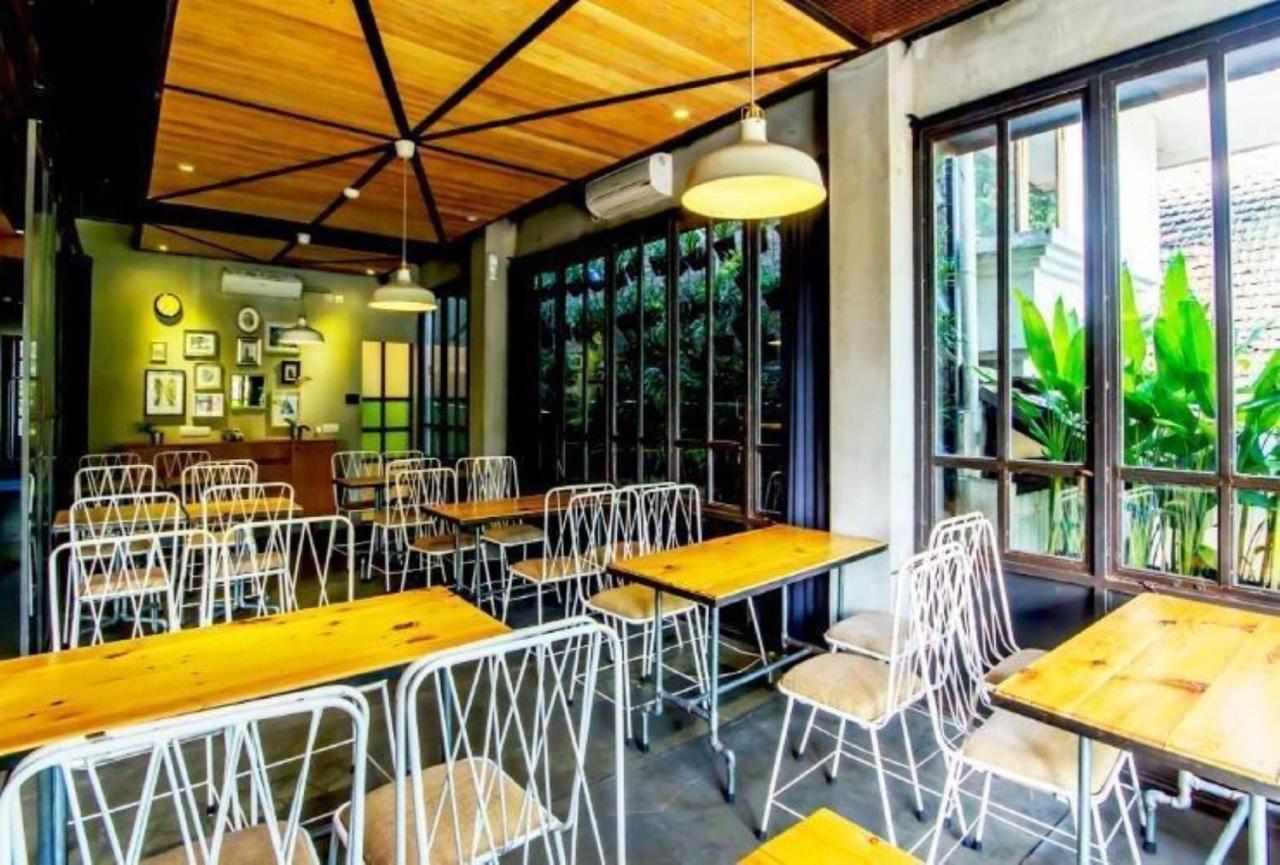 Triple Seven Bed & Breakfast Bandung Eksteriør billede