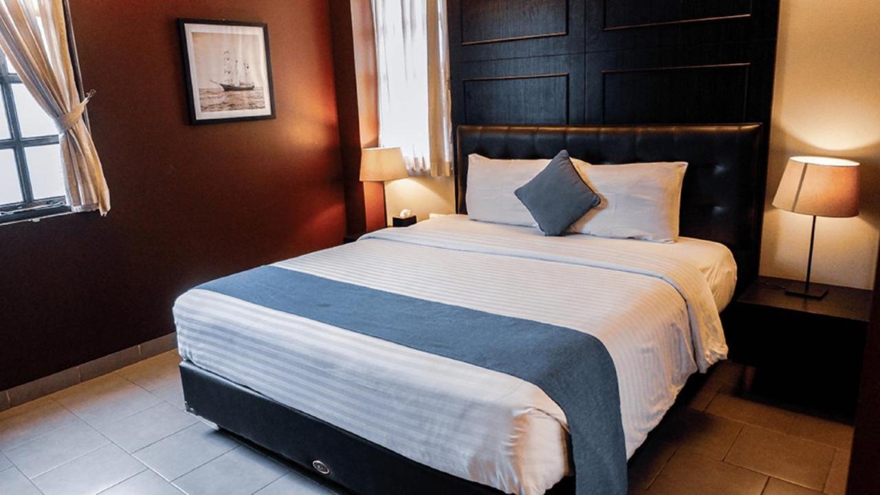 Triple Seven Bed & Breakfast Bandung Eksteriør billede