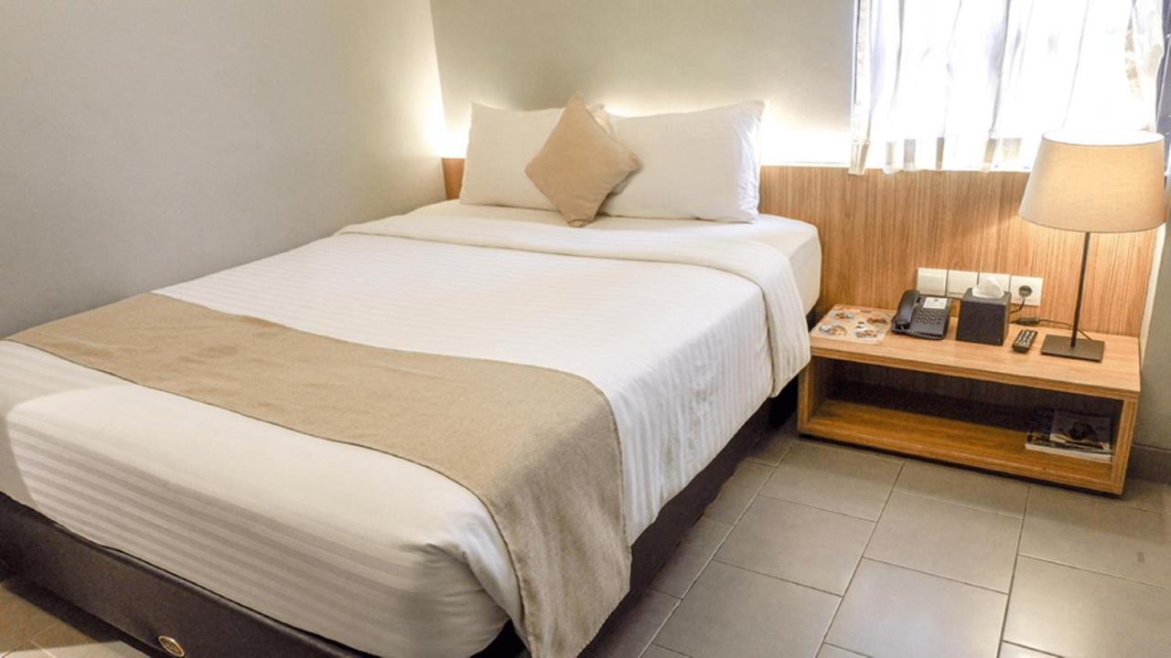 Triple Seven Bed & Breakfast Bandung Eksteriør billede