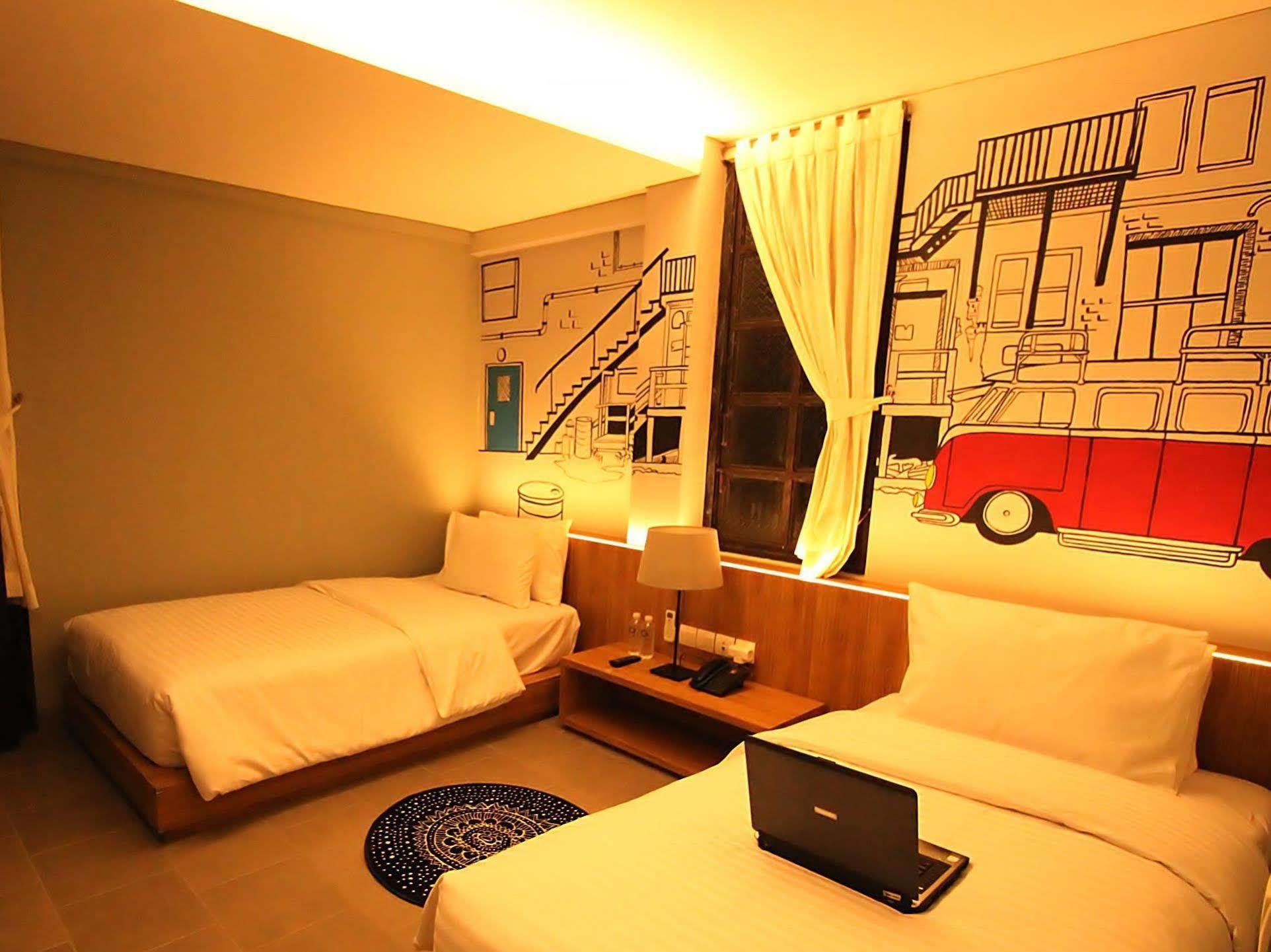 Triple Seven Bed & Breakfast Bandung Eksteriør billede